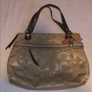 Coach Large Zippered Beige Tote